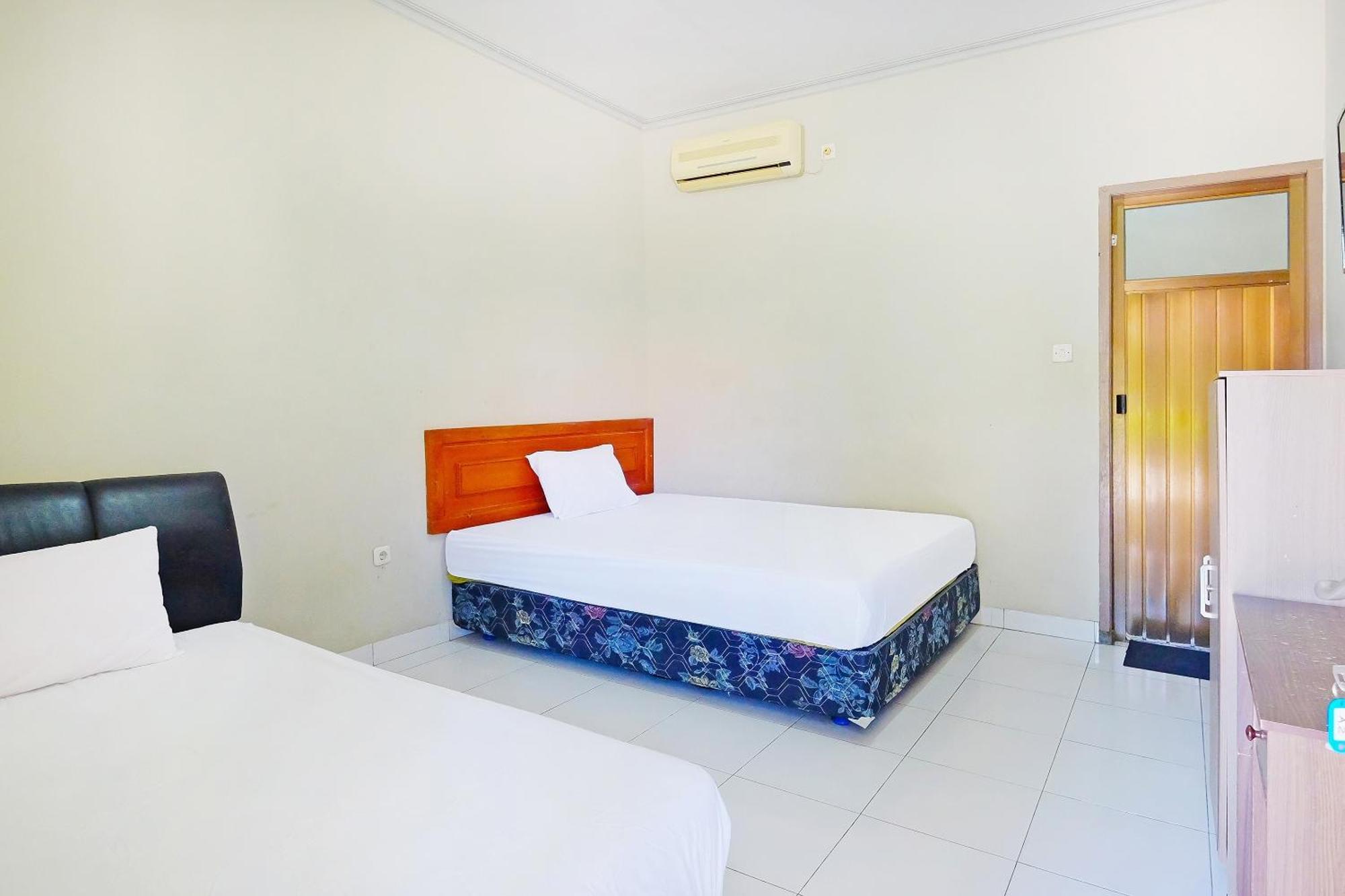 Collection O 91046 Hotel Remaja Indah Masamba ภายนอก รูปภาพ